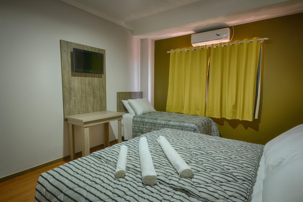 פוז דו איגואסו Hotel Iguassu Inn מראה חיצוני תמונה