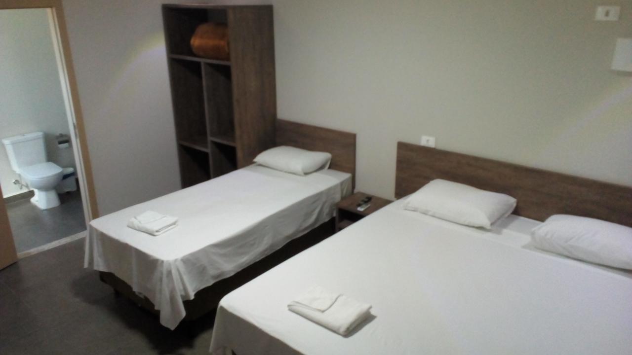 פוז דו איגואסו Hotel Iguassu Inn מראה חיצוני תמונה